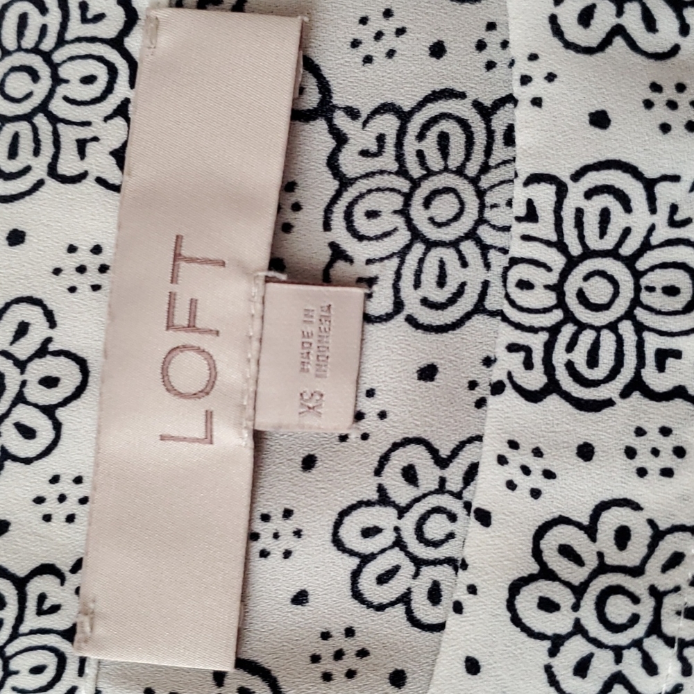 Loft blouse - Picture 2 of 5